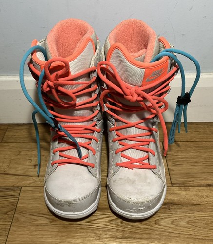 Womens rare nike zoom - rare,